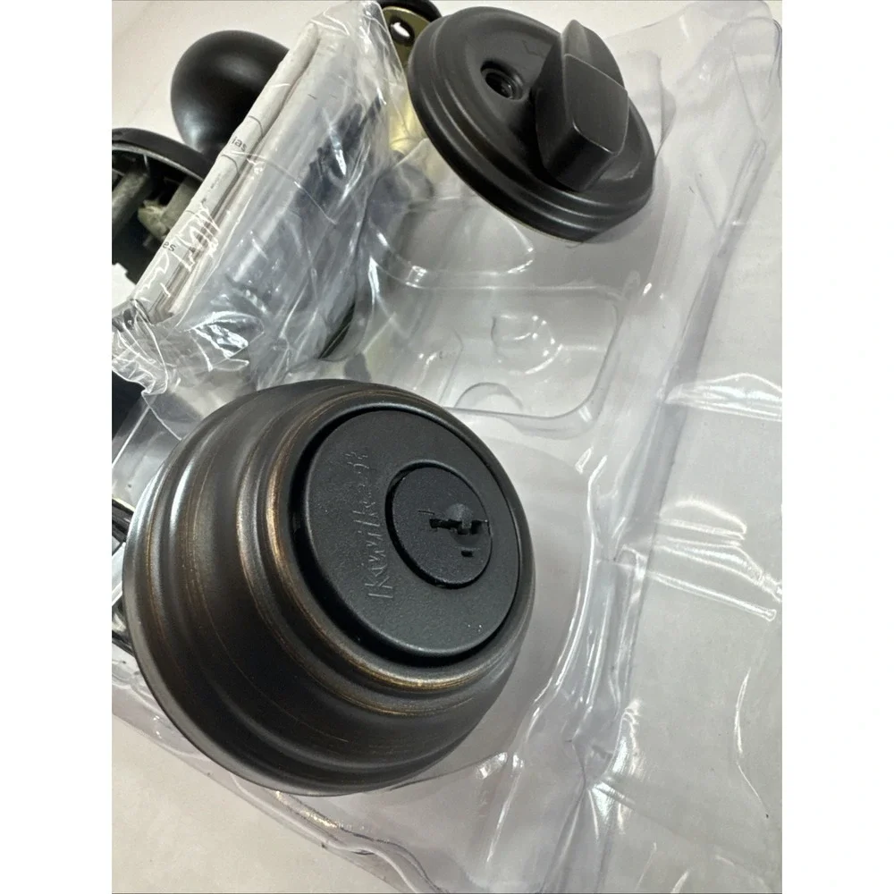 Kwikset Venetian Bronze Single Cylinder‎ Entry Knob & Deadbolt Combo 99910-035